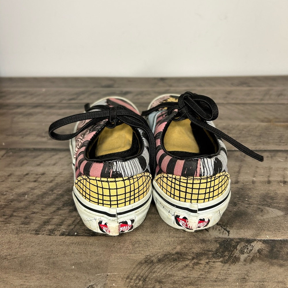 Vans X Disney Nightmare Before Christmas Off the Wall Vans - Picture 4 of 6